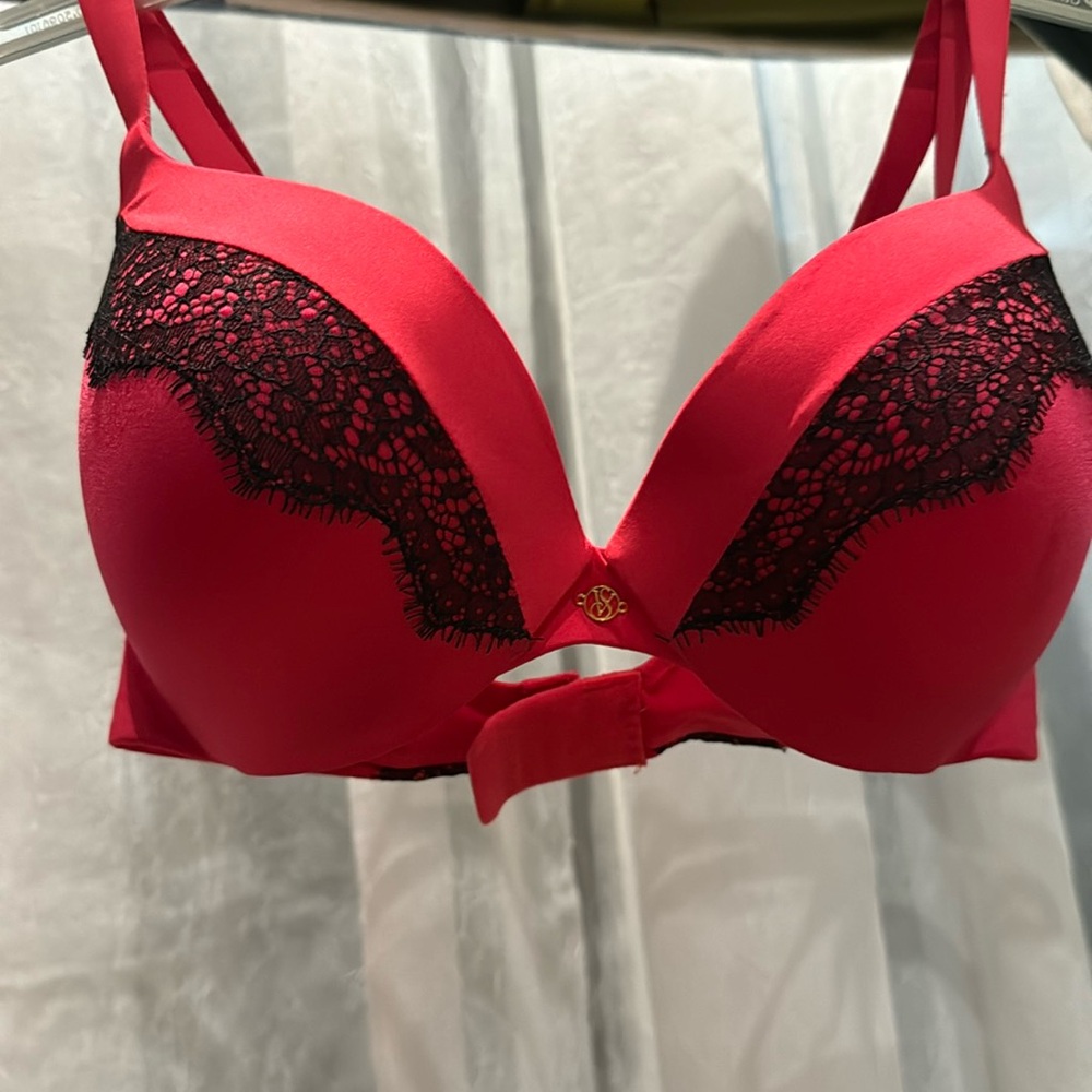 Victoria secret bra